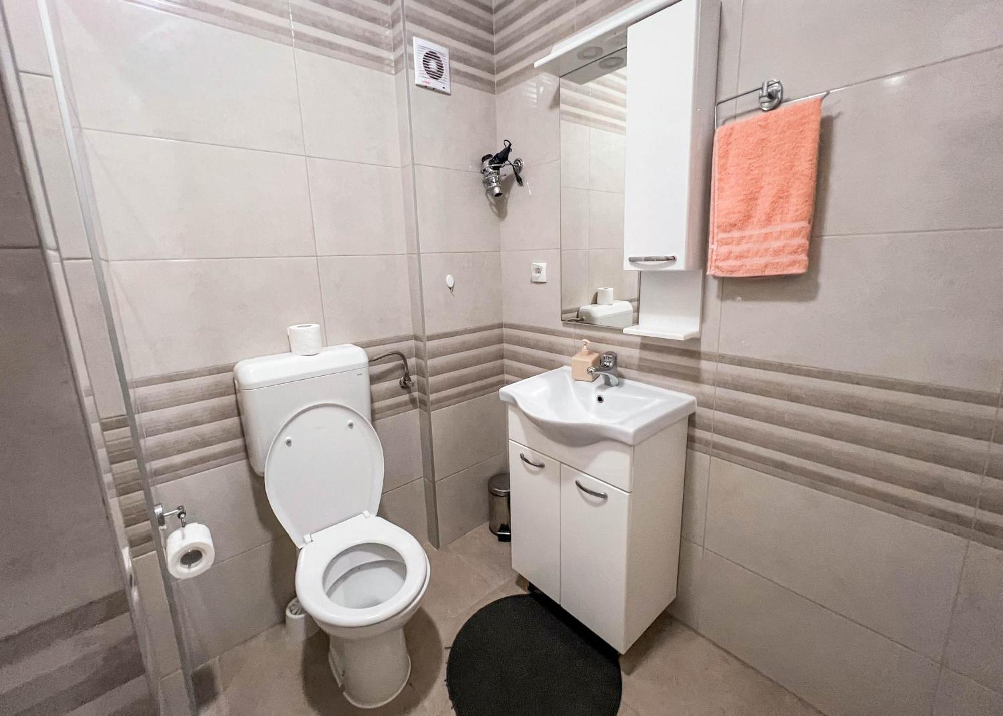Apartman Royal 2 โดโบย ภายนอก รูปภาพ