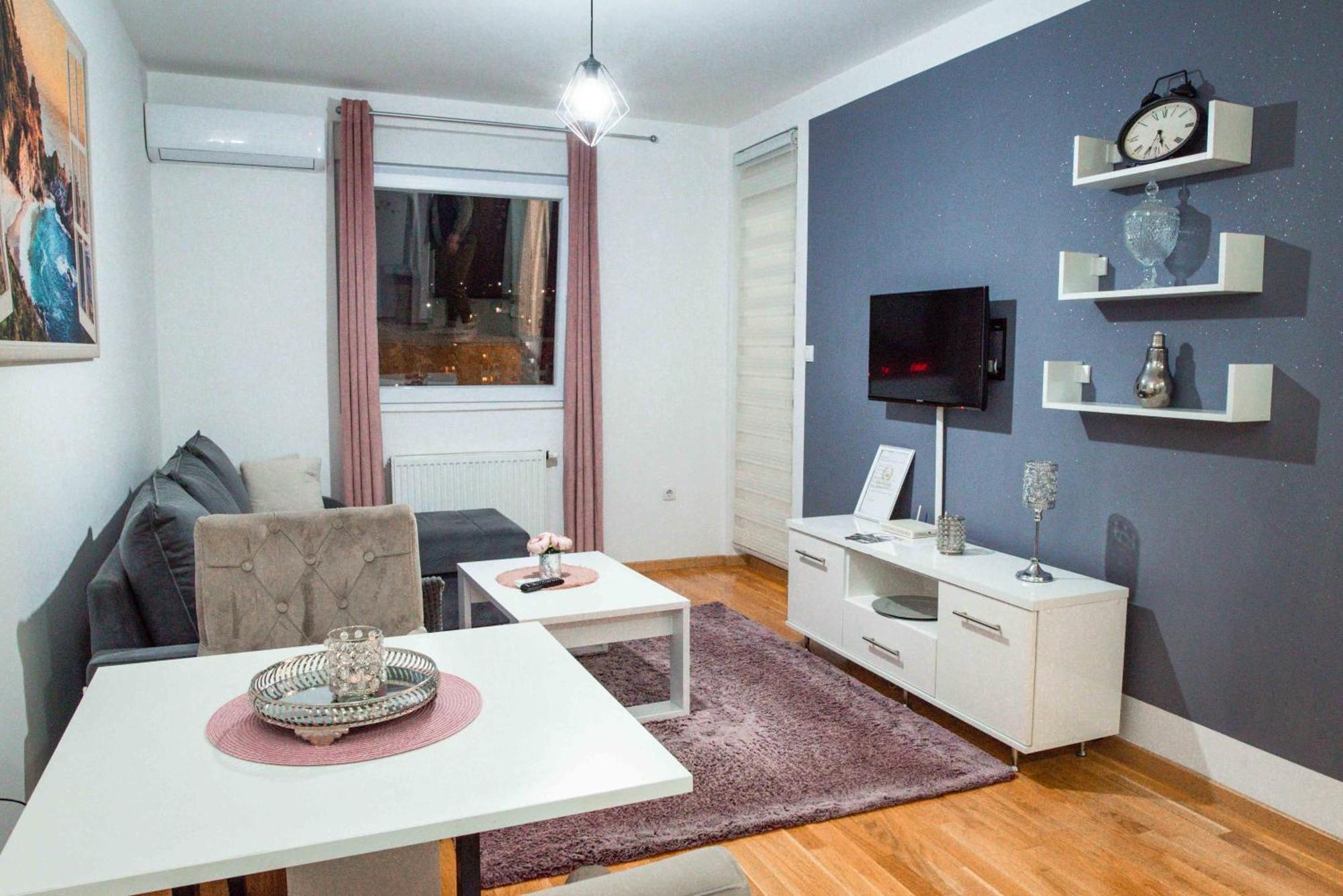 Apartman Royal 2 โดโบย ภายนอก รูปภาพ